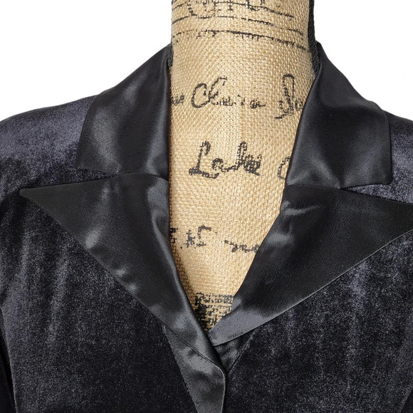 Sagaie France Vintage Womens Designer Satin Velor Tuxedo Body Suit Size 2 Black - Picture 7 of 16
